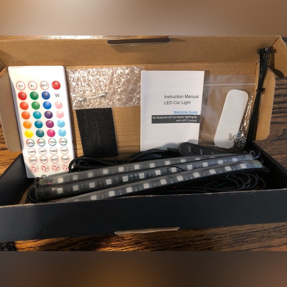 Bluetooth Car Interior Accent Lights With Car Charger New In Box - Picture 4 of 10